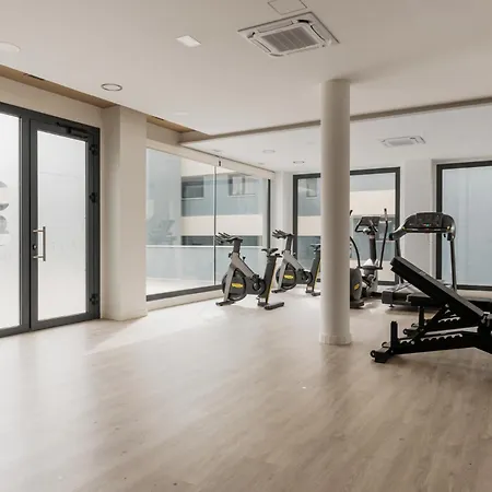 Vivi Homes - La Brisa Appartement *