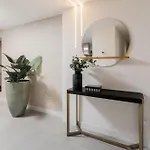 Vivi Homes - La Brisa *