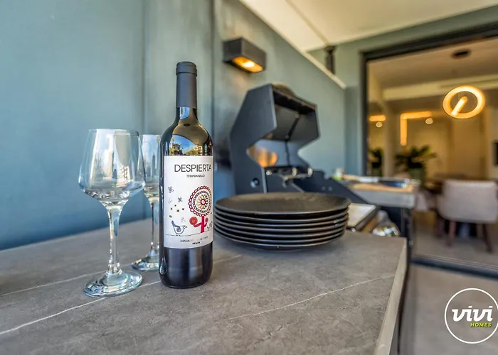 Vivi Homes - La Brisa *